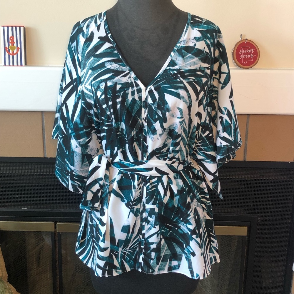 Banana Republic Palm Tree Top Small